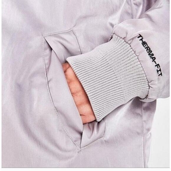 Nike Air Therma-Fit Women’s Bomber Jacket Large Gray DD4640-033 NWT $180 - Picture 3 of 7